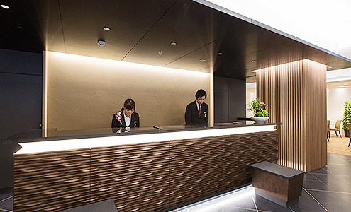Front Desk & Lobby